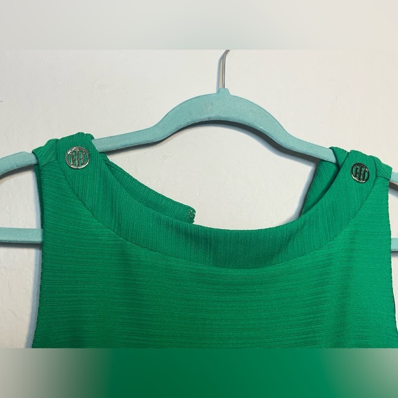 Kelly Green Tommy Hilfiger Dress - Picture 4 of 12